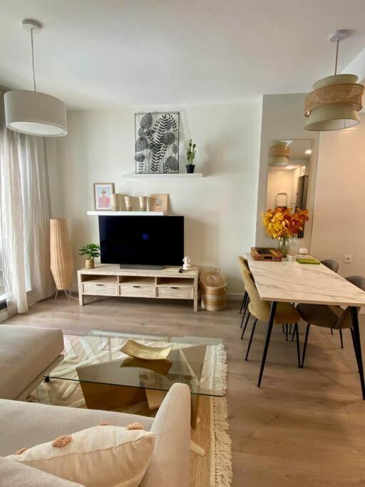 Nuevo Moderno Apartamento De Lujo إشبيلية المظهر الخارجي الصورة